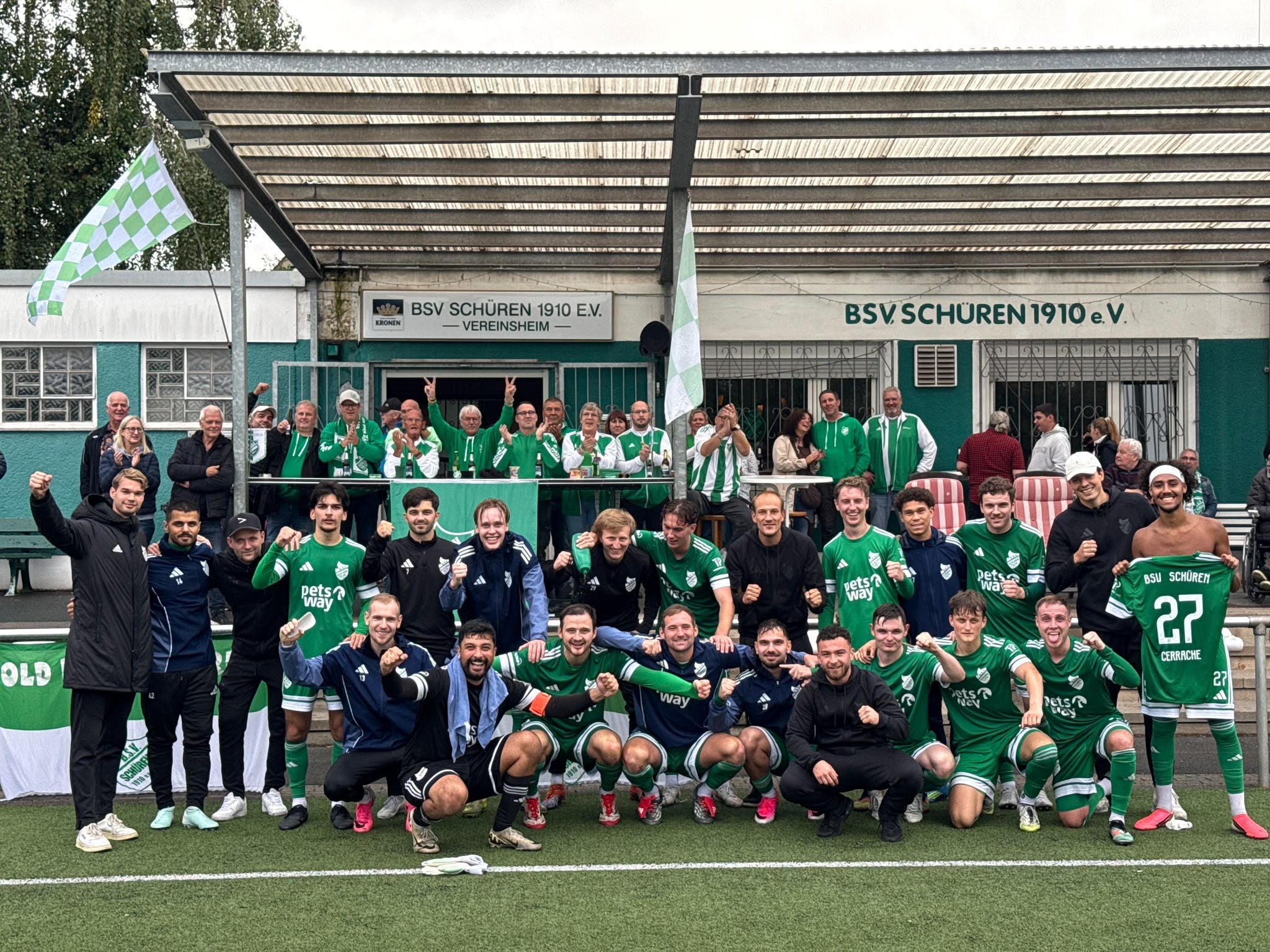 Erst Regen, dann Sonne: 2:1-Heimsieg gegen den TuS Erndtebrück