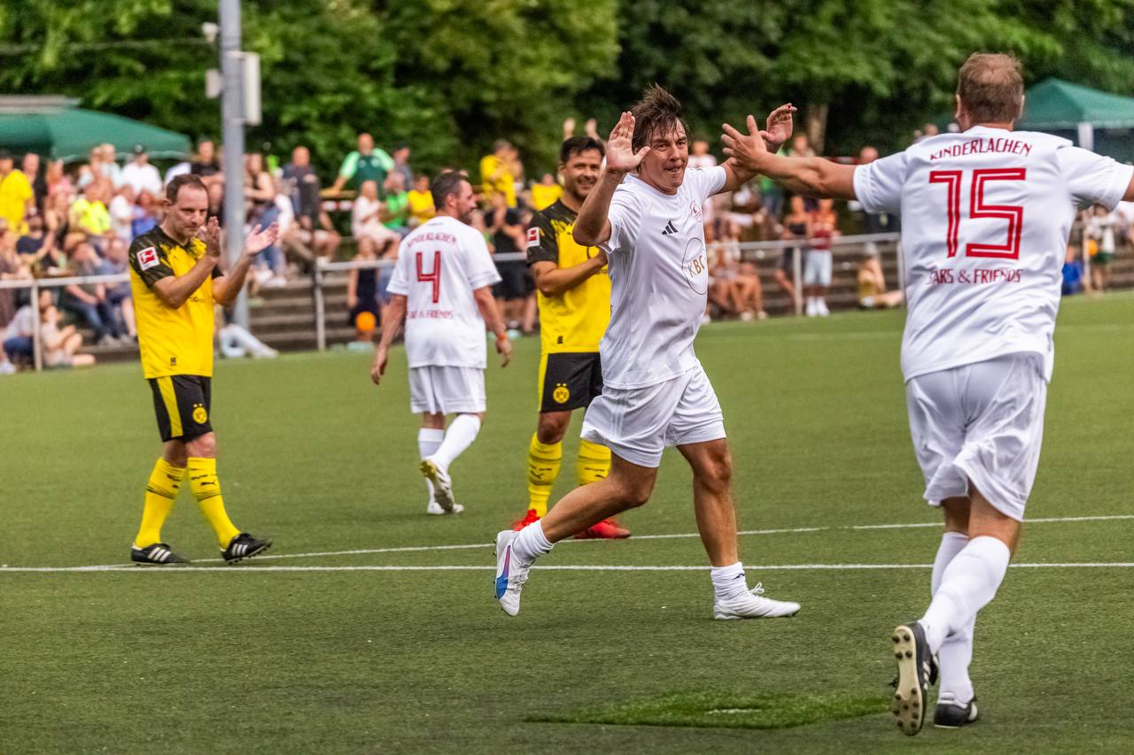 Impression Big Charity Game